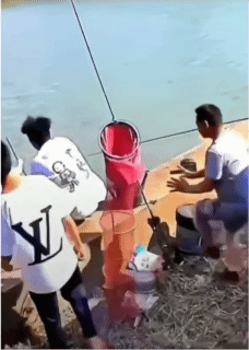(0)