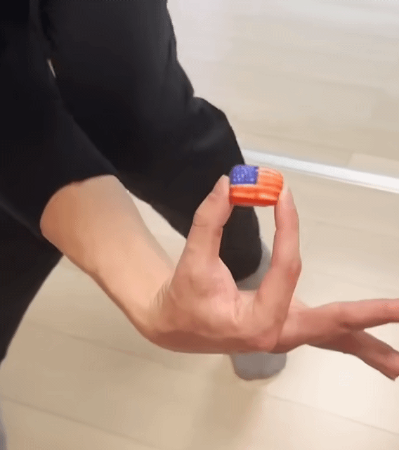 (0)