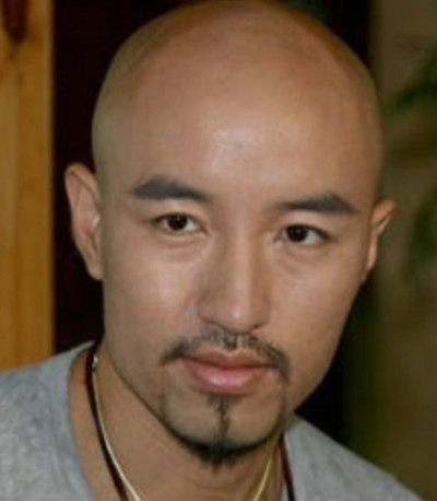 (0)