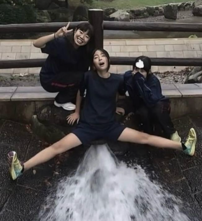 (0)