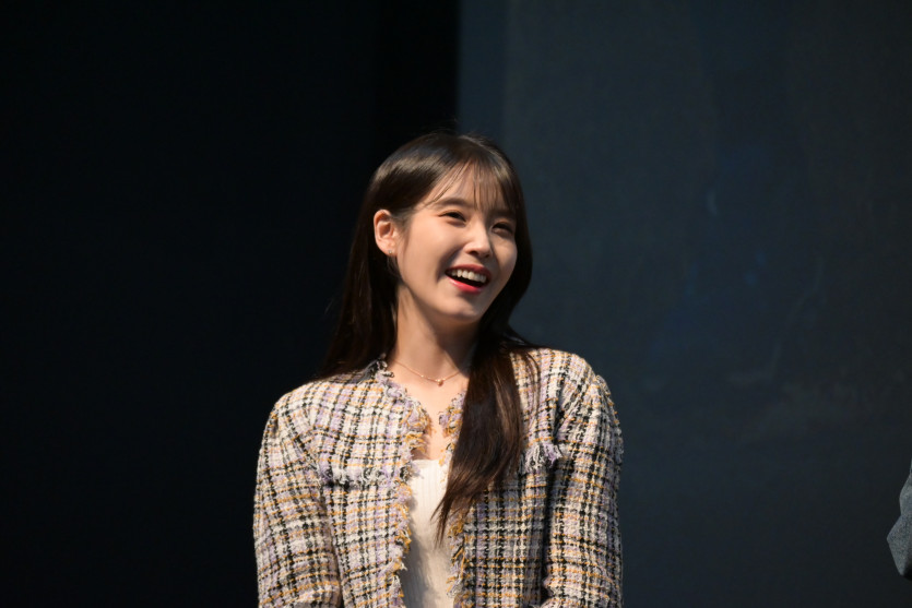 여기는 비가(0)