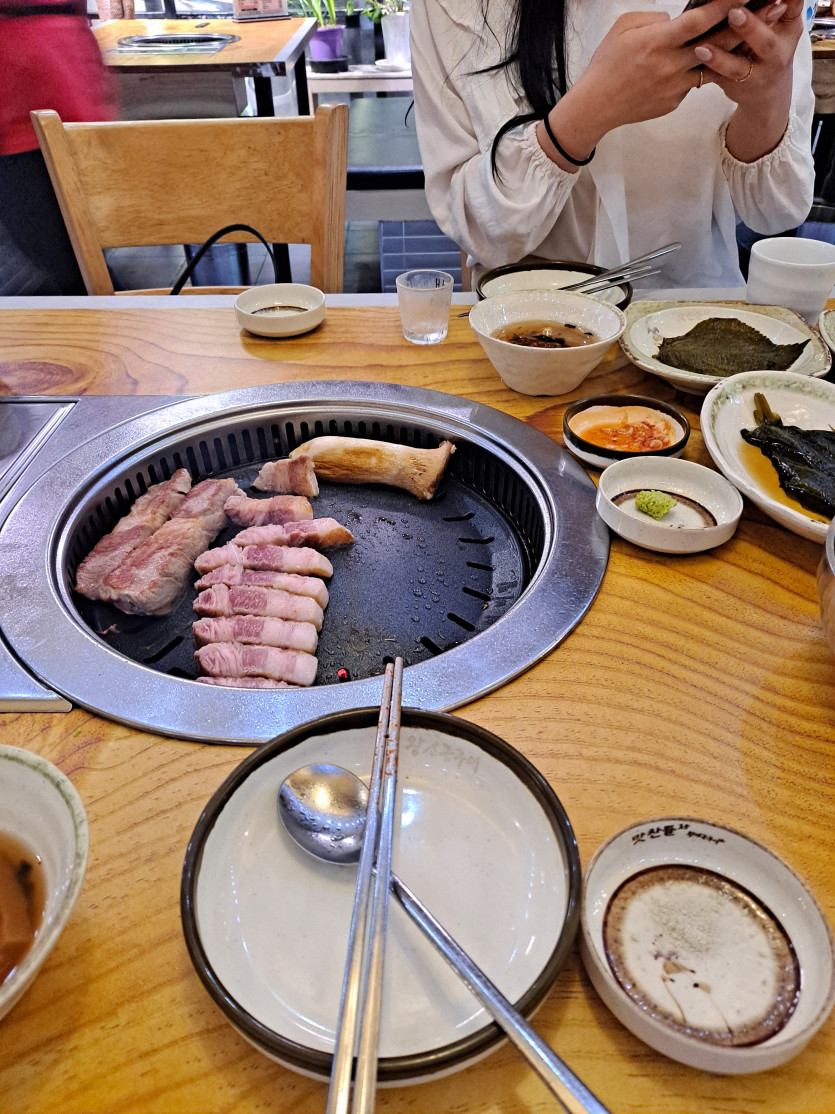 불금에 늦은 저녁(0)