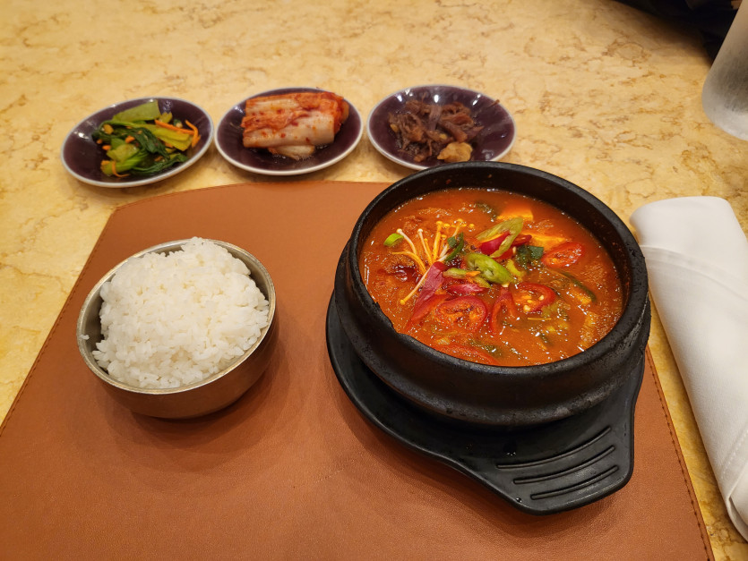 필리핀 혼밥 ㅠㅠ(1)