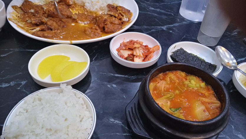 오늘도 늦은저녁..(0)