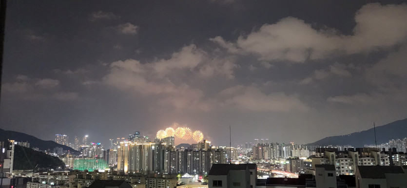 터...터지고 있습니다..(3)