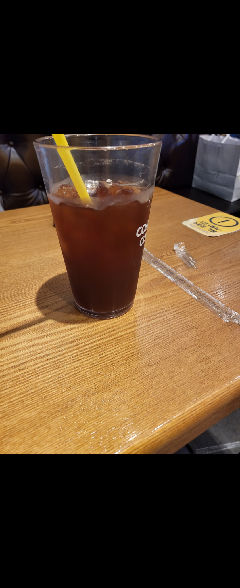 더워서 카페로 피신왔습니다(0)