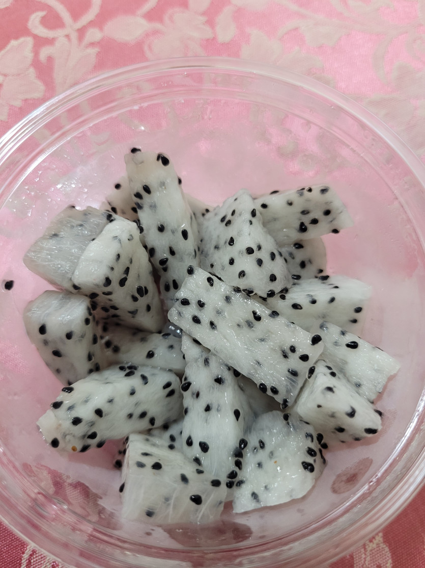 ㅜㅜ 용과 ㅜㅜ(0)