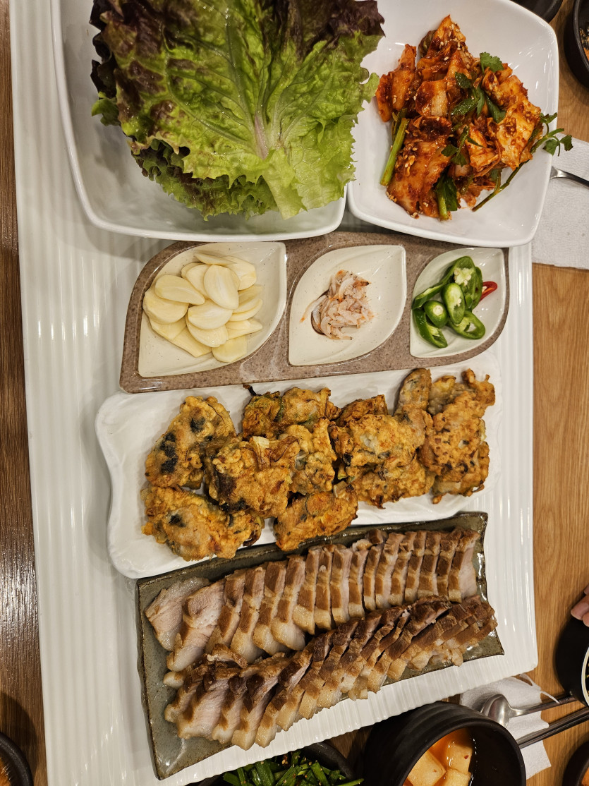 맛저 하세요 ~(0)