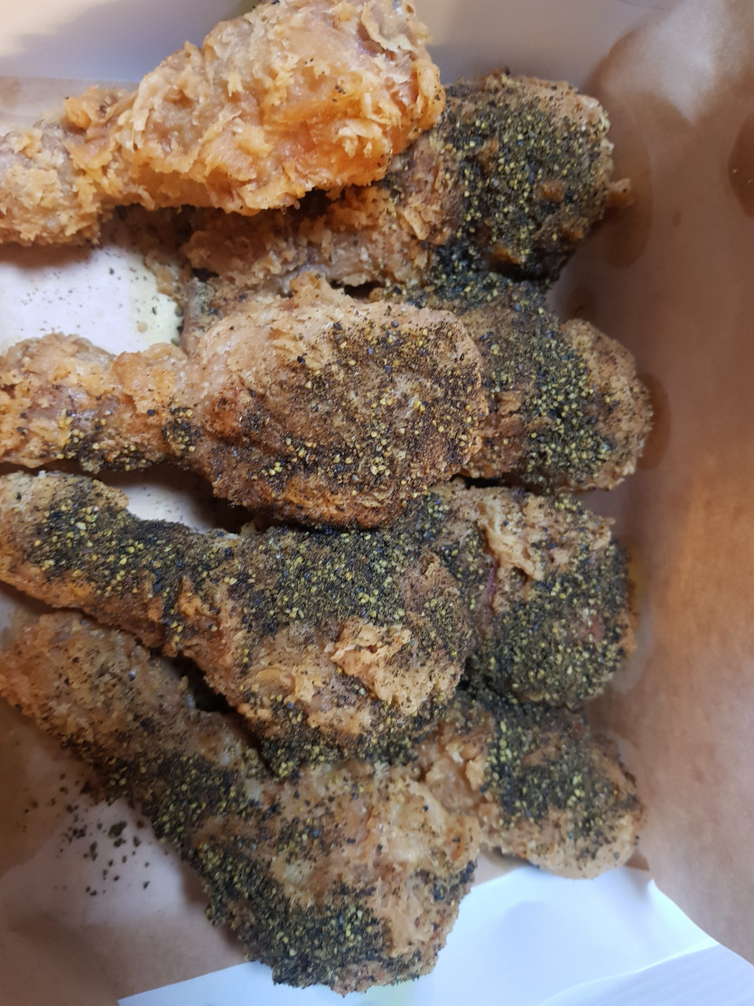 치킨먹습니다~(0)