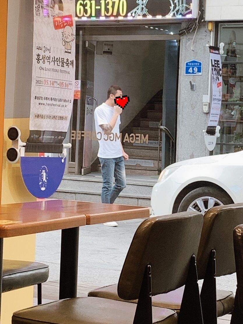 집사람이 절 몰래 찍었어요ㅋㅋ(0)