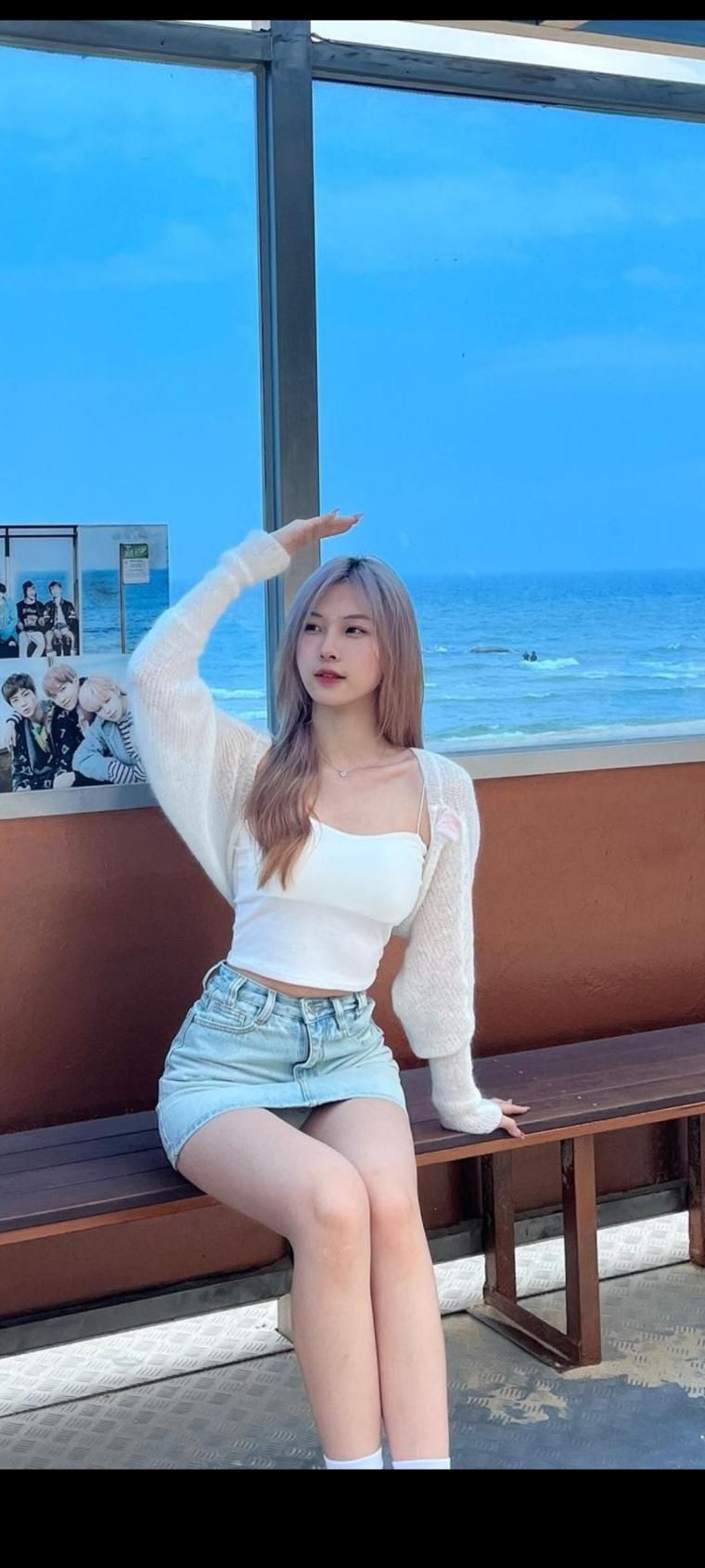팬티 보이네??(0)