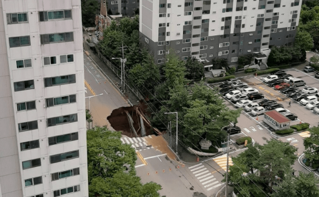 별의 별일이 다 생기네요(0)