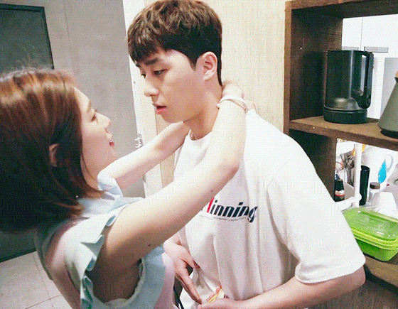 오늘 후기 이벤트٩꒰。•◡•。꒱۶(0)