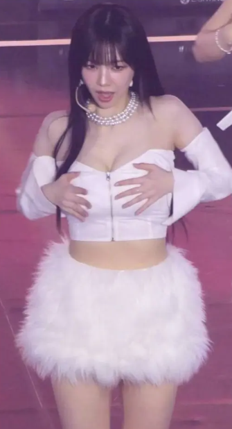 너의 손이 되고 싶다 (´•̥ ̫ •̥`⑅)つ♥(0)