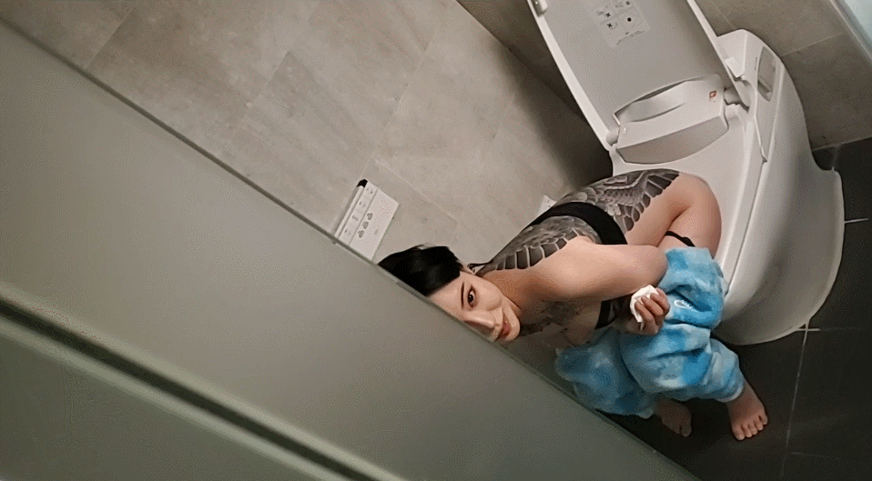 쉬싸다 들킨 문신bj(0)