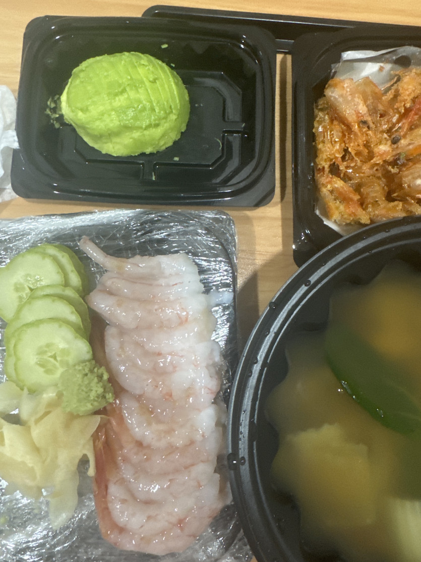 먹던 라면 다 버렸습니다(0)