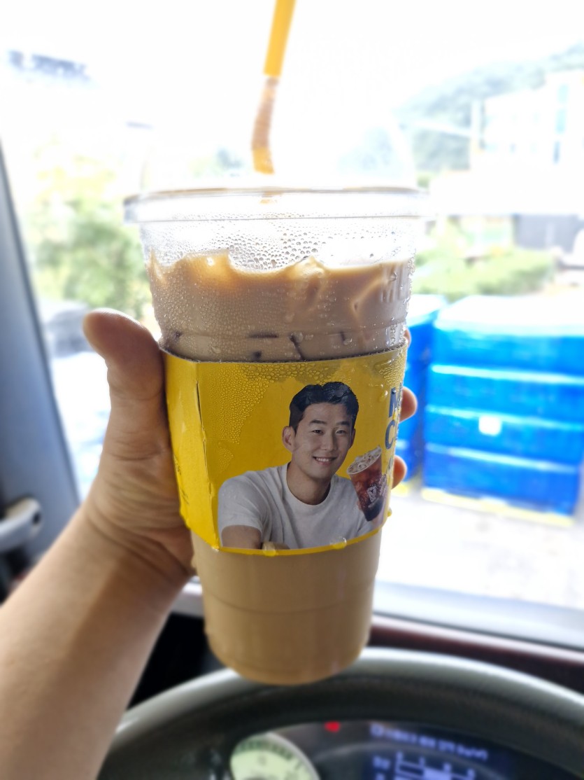 와 커피가 줄지를않네...(0)