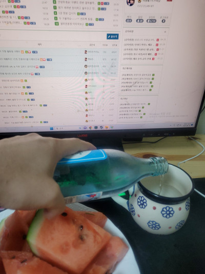 (0)