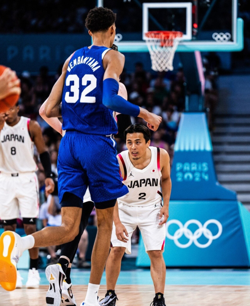 합성 아닙니다 NBA최고 유망주vs일본 농구선수(0)